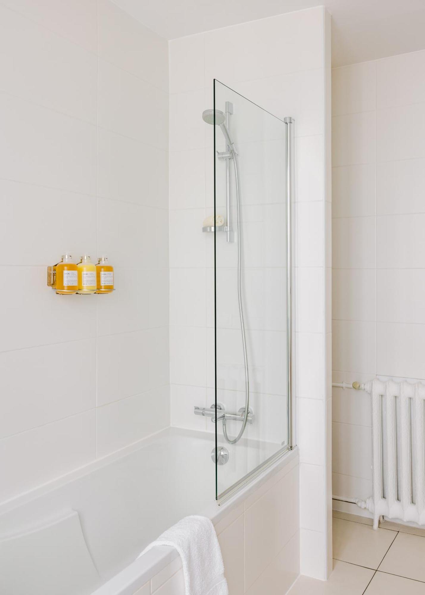 Yelo Lumiere Powered By Sonder Hotel Cannes Buitenkant foto