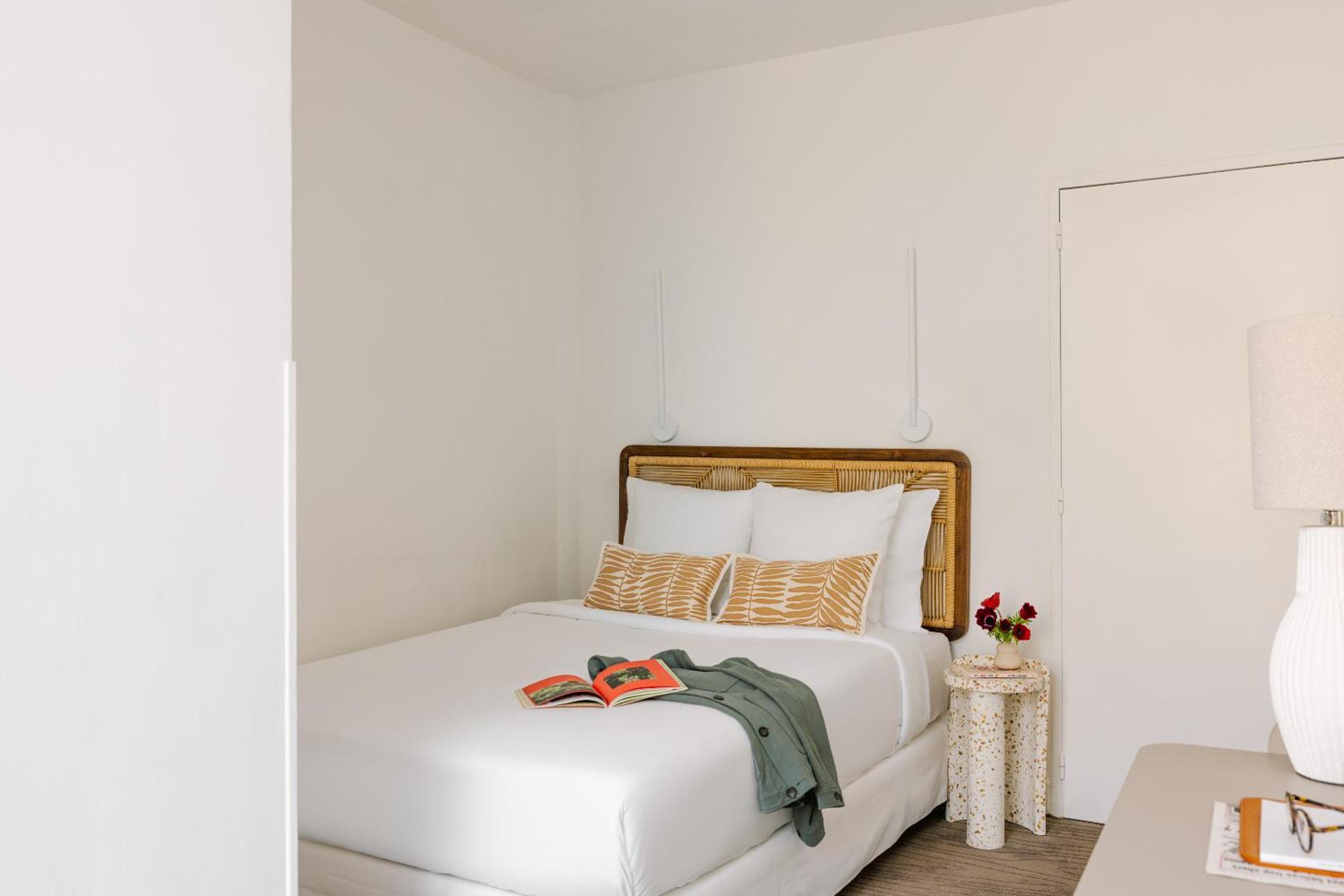 Yelo Lumiere Powered By Sonder Hotel Cannes Buitenkant foto